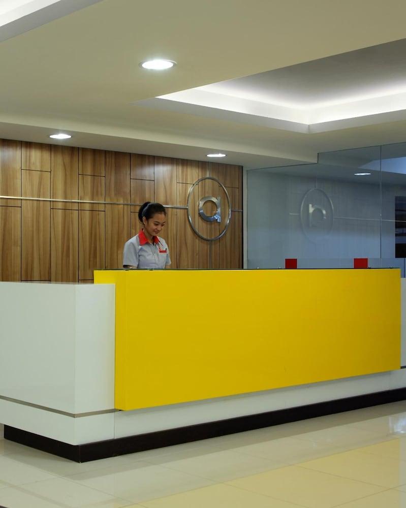 Amaris Hotel Thamrin City Jacarta Exterior foto