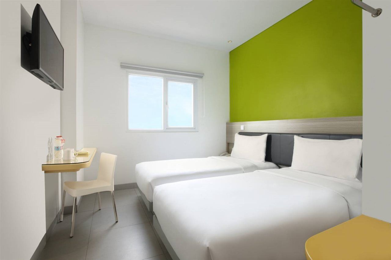 Amaris Hotel Thamrin City Jacarta Exterior foto